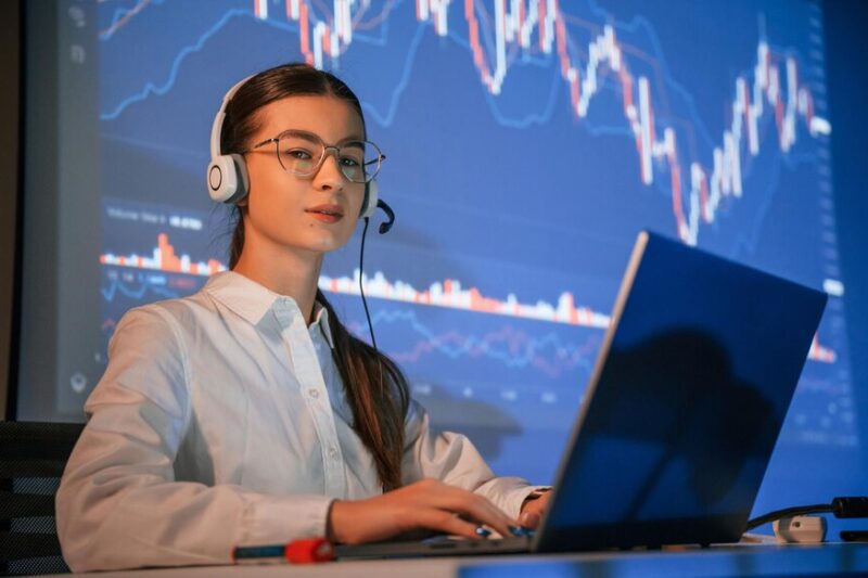 The Best Forex Trading Courses for Female Traders: Expert Guide